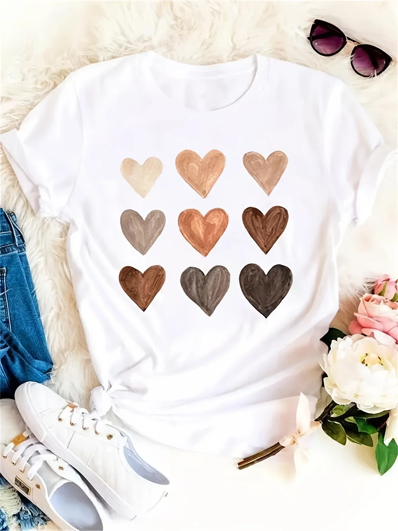 Women'S Fashion Graphic Tees - Plus Size Women Tee Heart Graphic