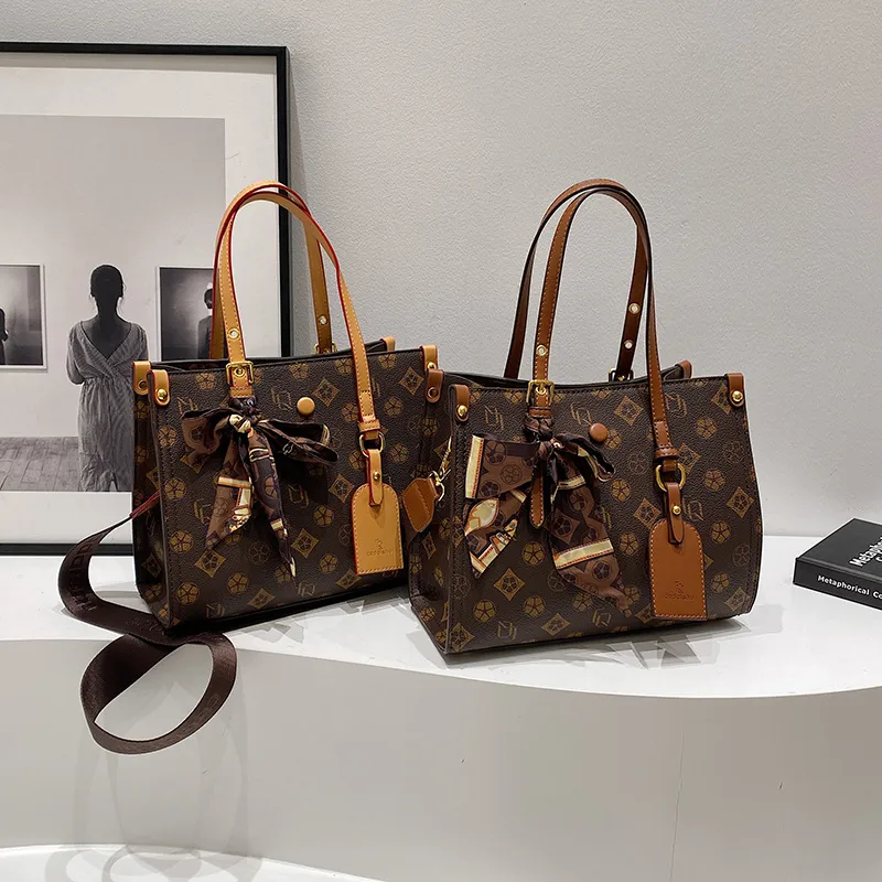 Women Fashion Designers - Free shipping designer Shoulder totes Bags