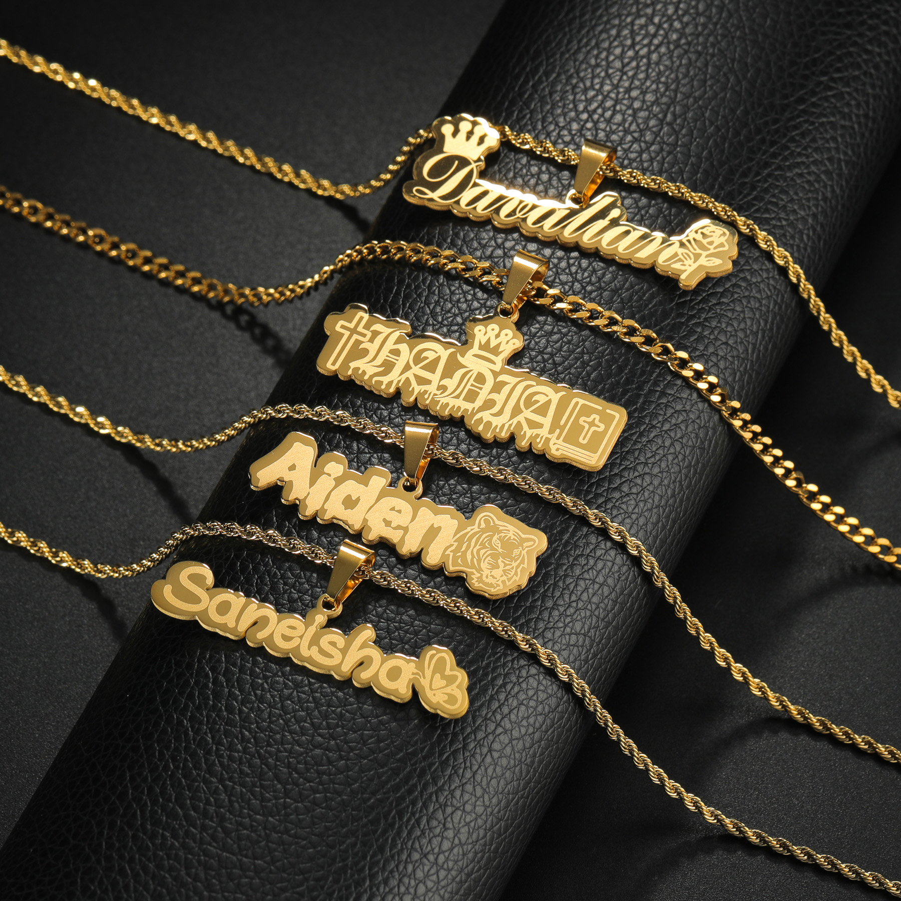 Sifisrri Custom Name Necklace  - Women'S Fashion Labels บทวิจารณ์และราคา