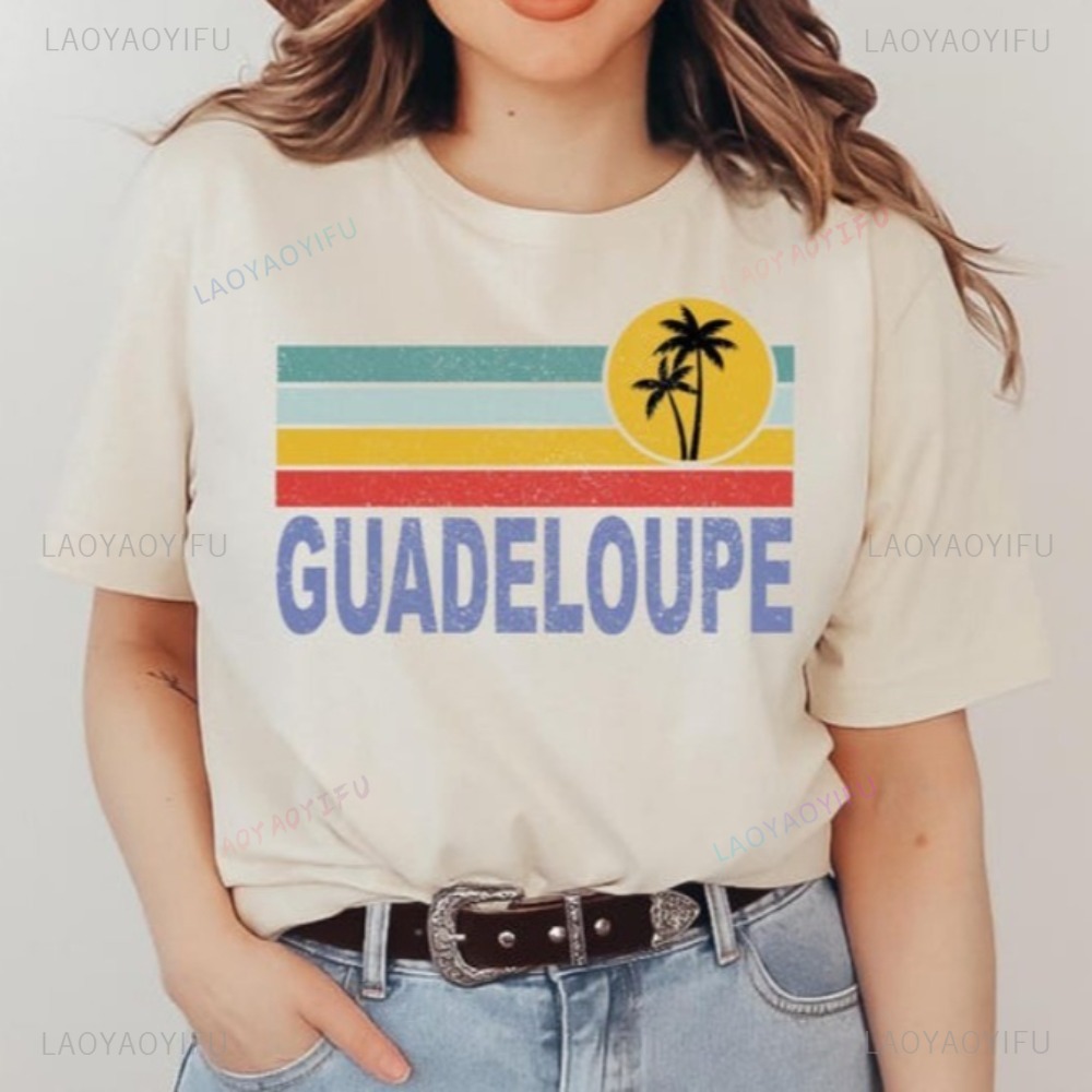 Guadeloupe Graphic Printed Hol - Women'S Fashion Graphic Tees บทวิจารณ์และราคา