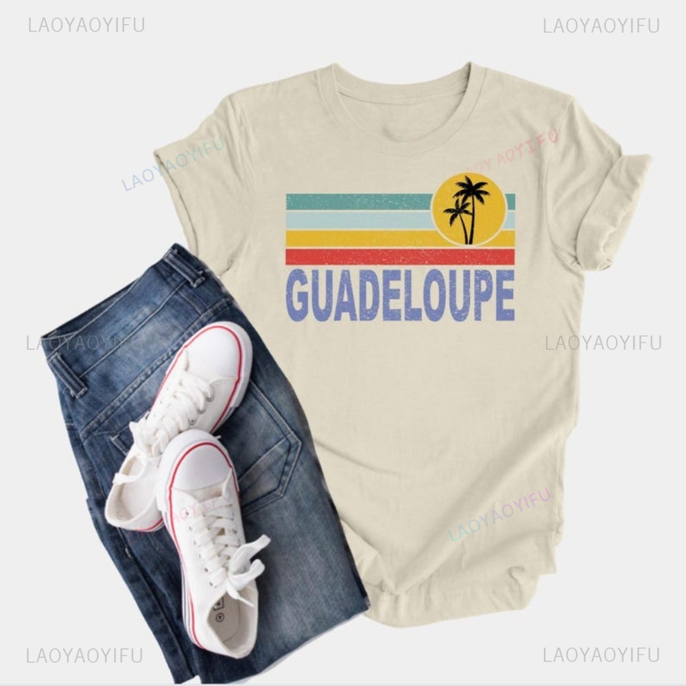 Guadeloupe Graphic Printed Hol - Women'S Fashion Graphic Tees บทวิจารณ์และราคา